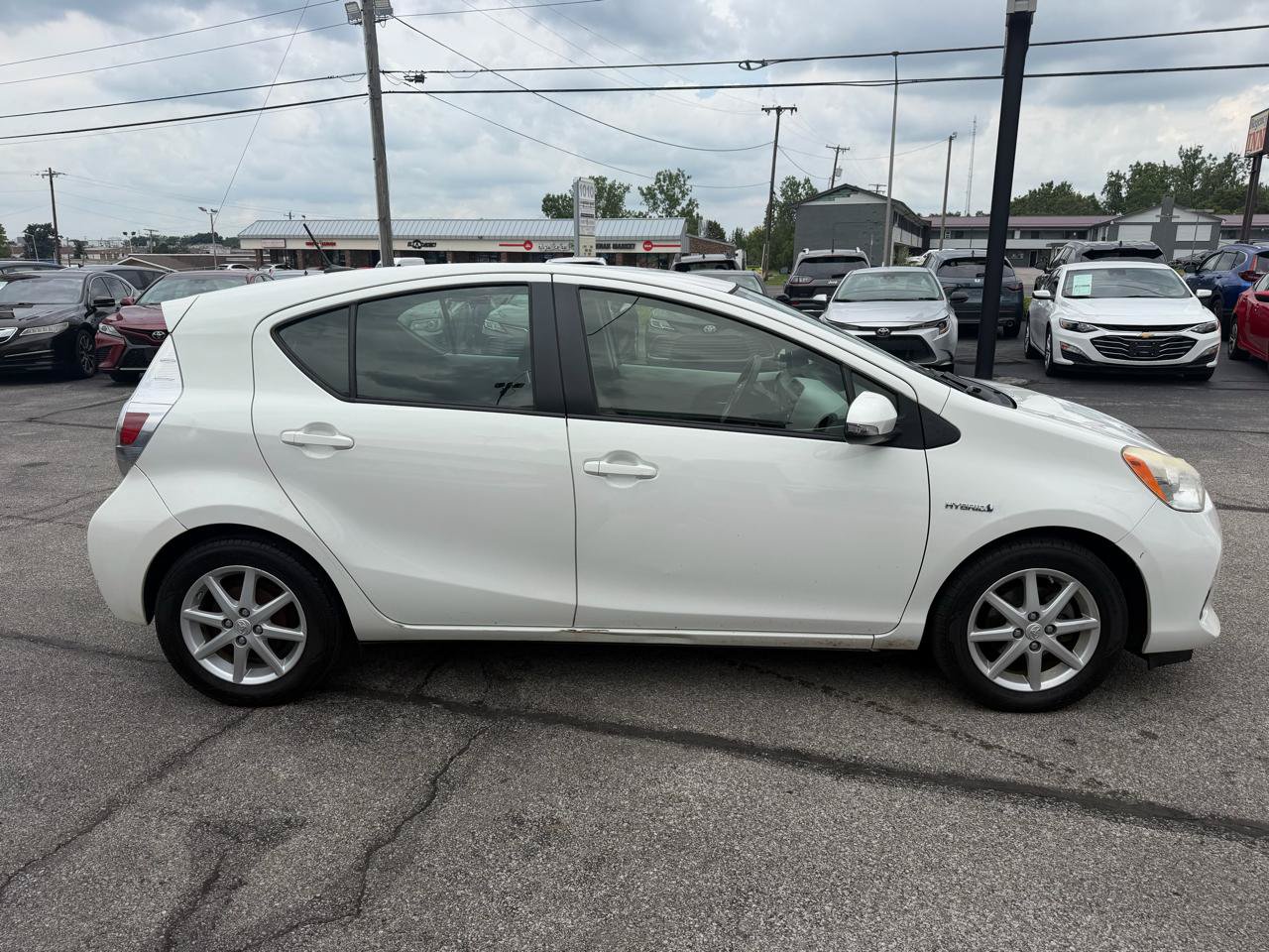 Used 2012 Toyota Prius C Three FWD image 5