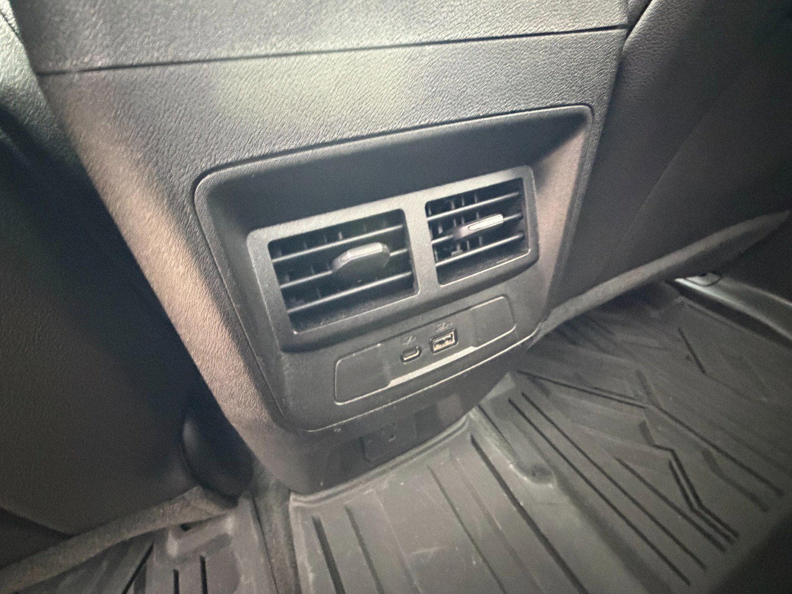 Used 2023 Chevrolet Colorado Z71 w/ Z71 Convenience Package 2 AWD/4WD image 21