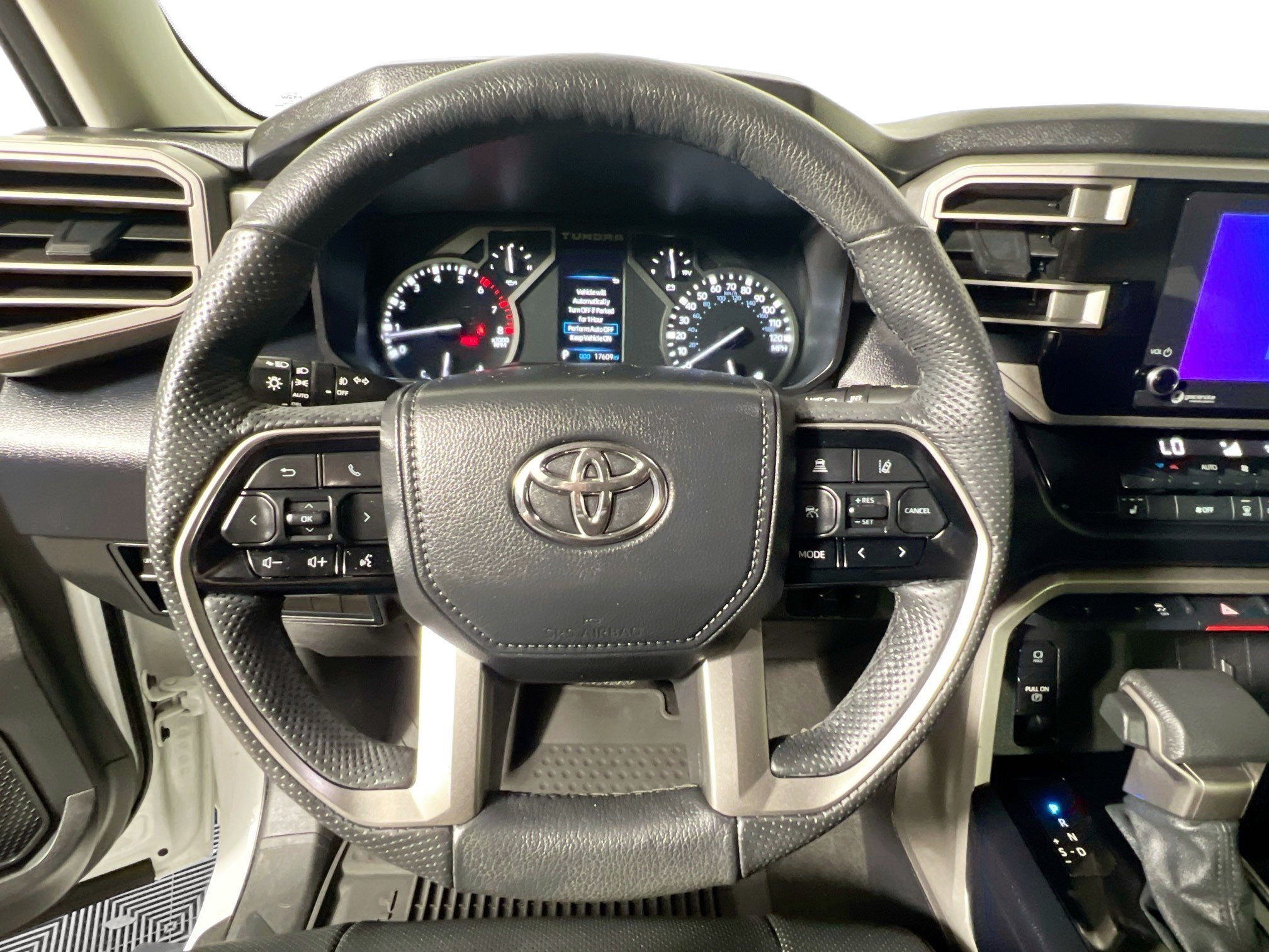 Used 2024 Toyota Tundra SR5 w/ SR5 Premium Package AWD/4WD image 17