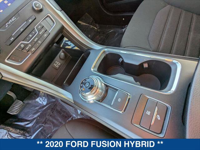 Certified 2020 Ford Fusion SE image 17