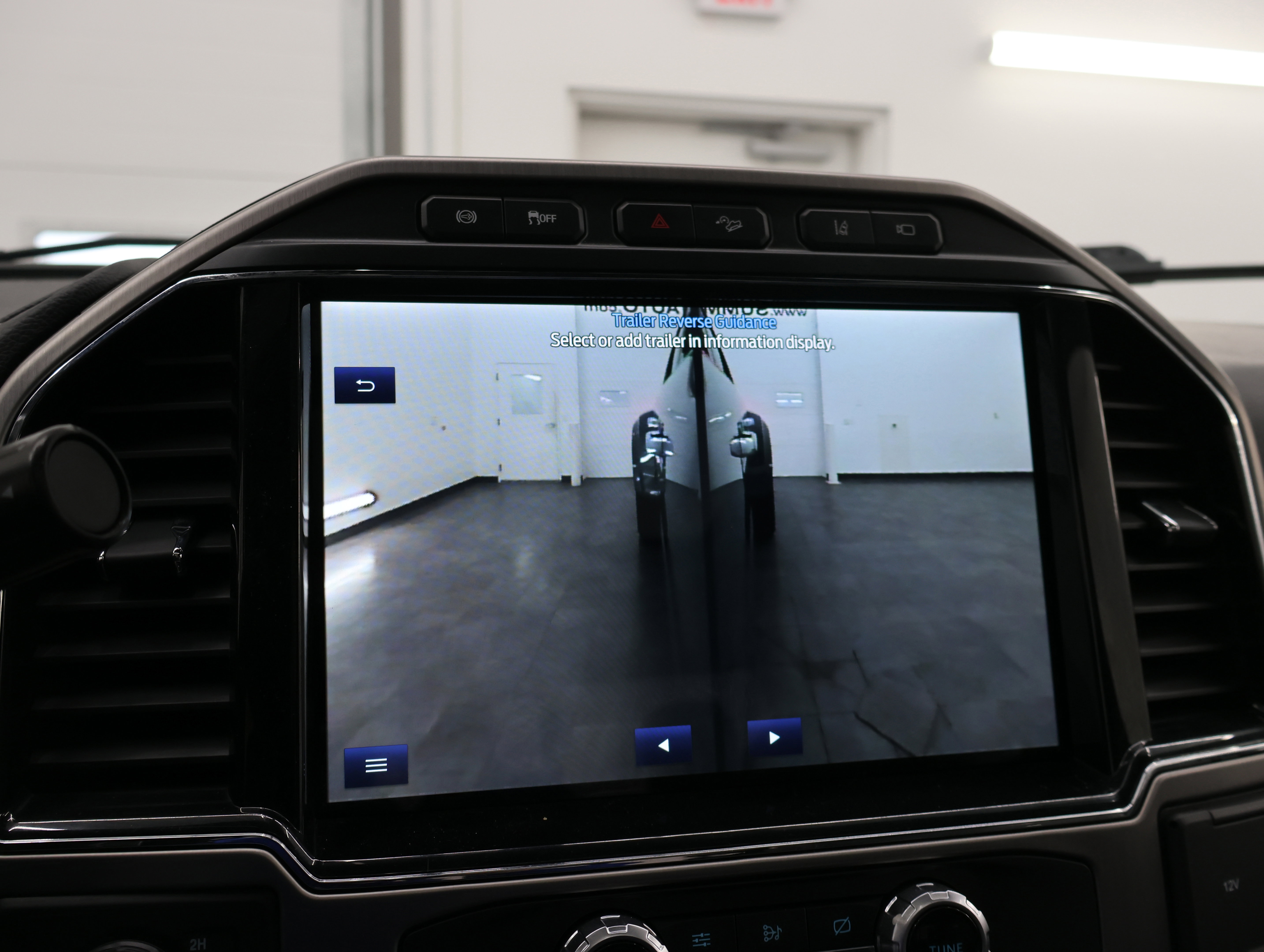 Used 2022 Ford F350 Platinum image 21