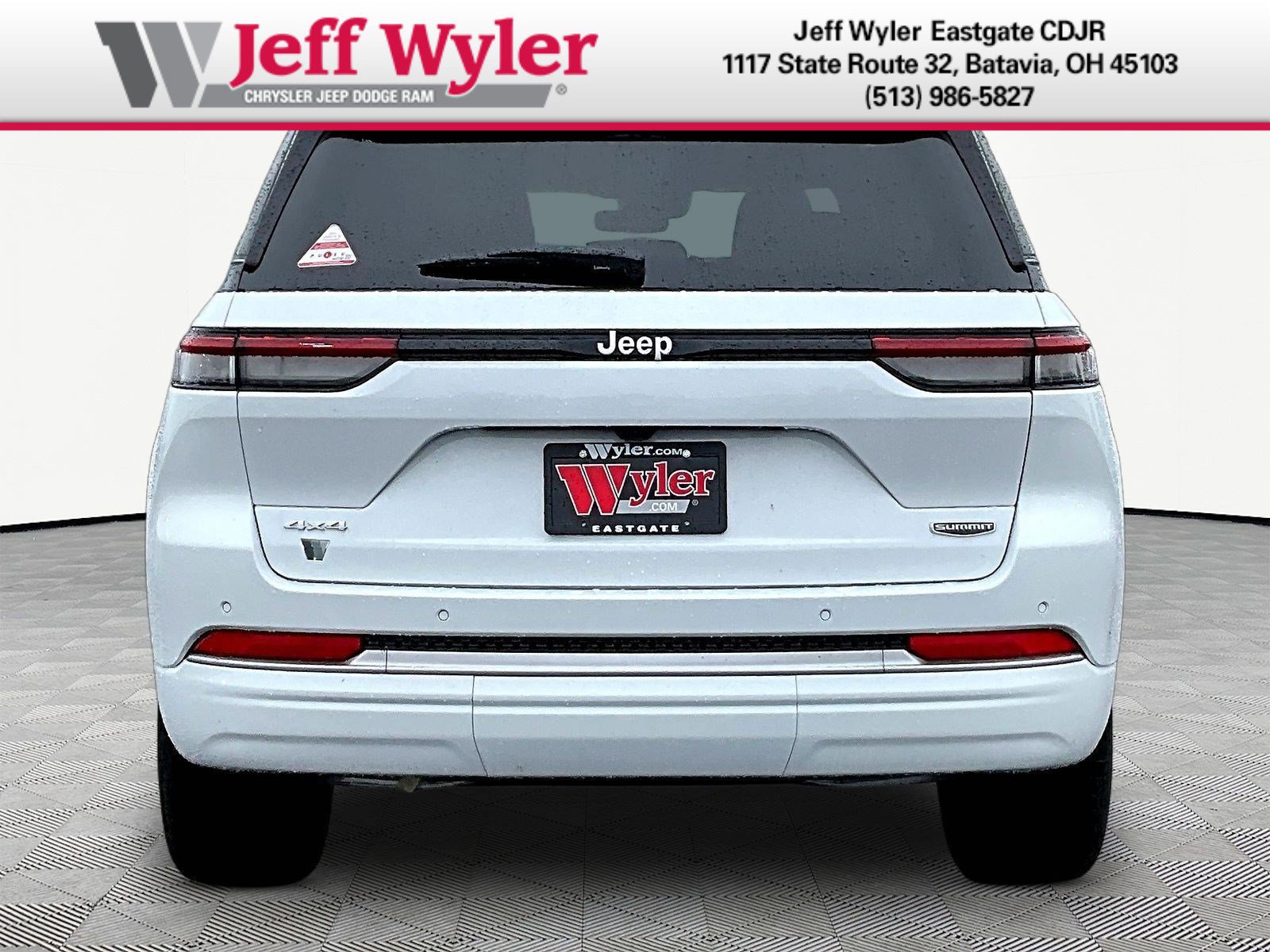 New 2027 Jeep Grand Cherokee Summit AWD/4WD image 5