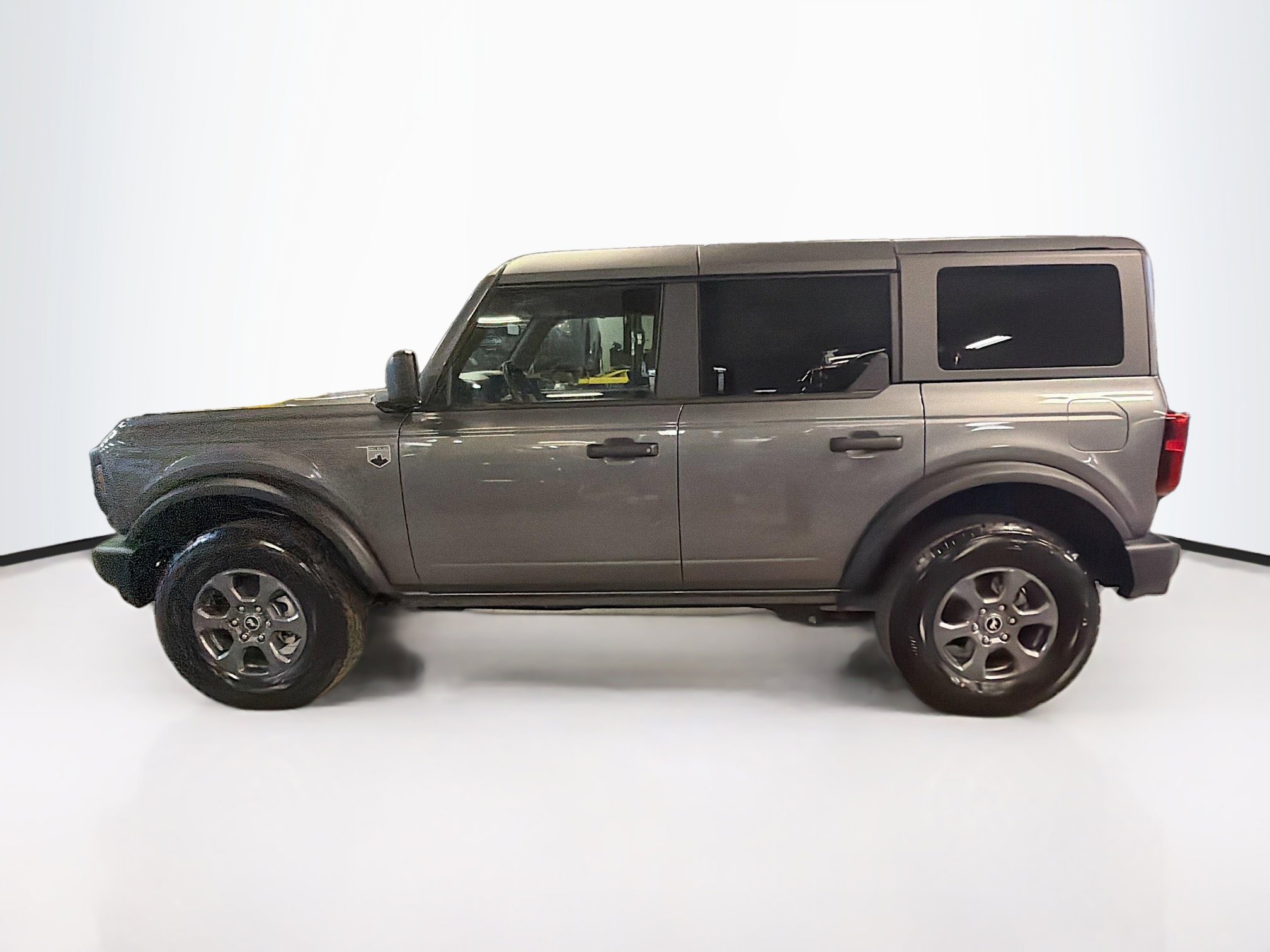 Used 2025 Ford Bronco Big Bend image 4