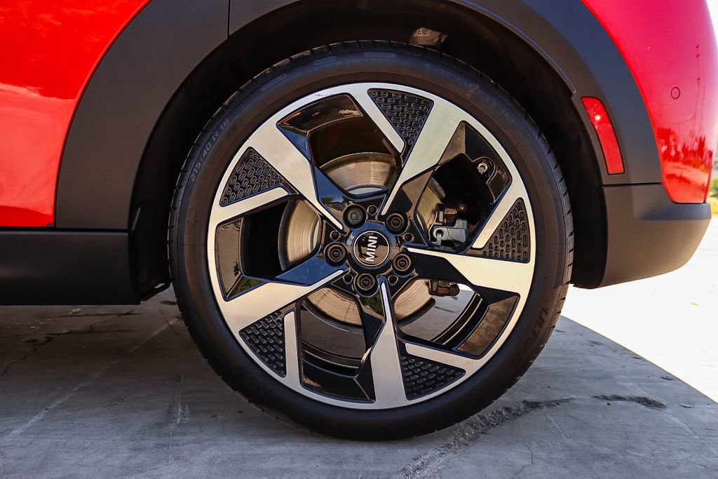 Used 2025 MINI Cooper S FWD image 14