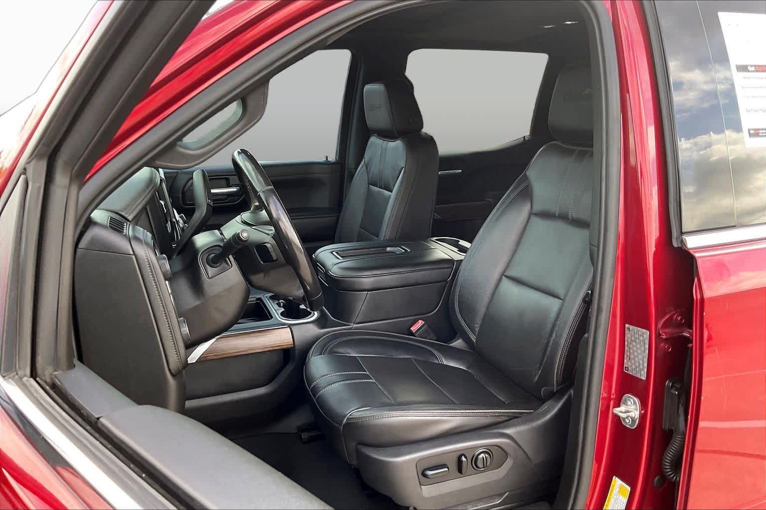Used 2019 Chevrolet Silverado 1500 High Country w/ Safety Package II RWD image 8
