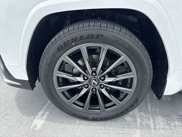 New 2026 Lexus LX 700h F Sport AWD/4WD image 10