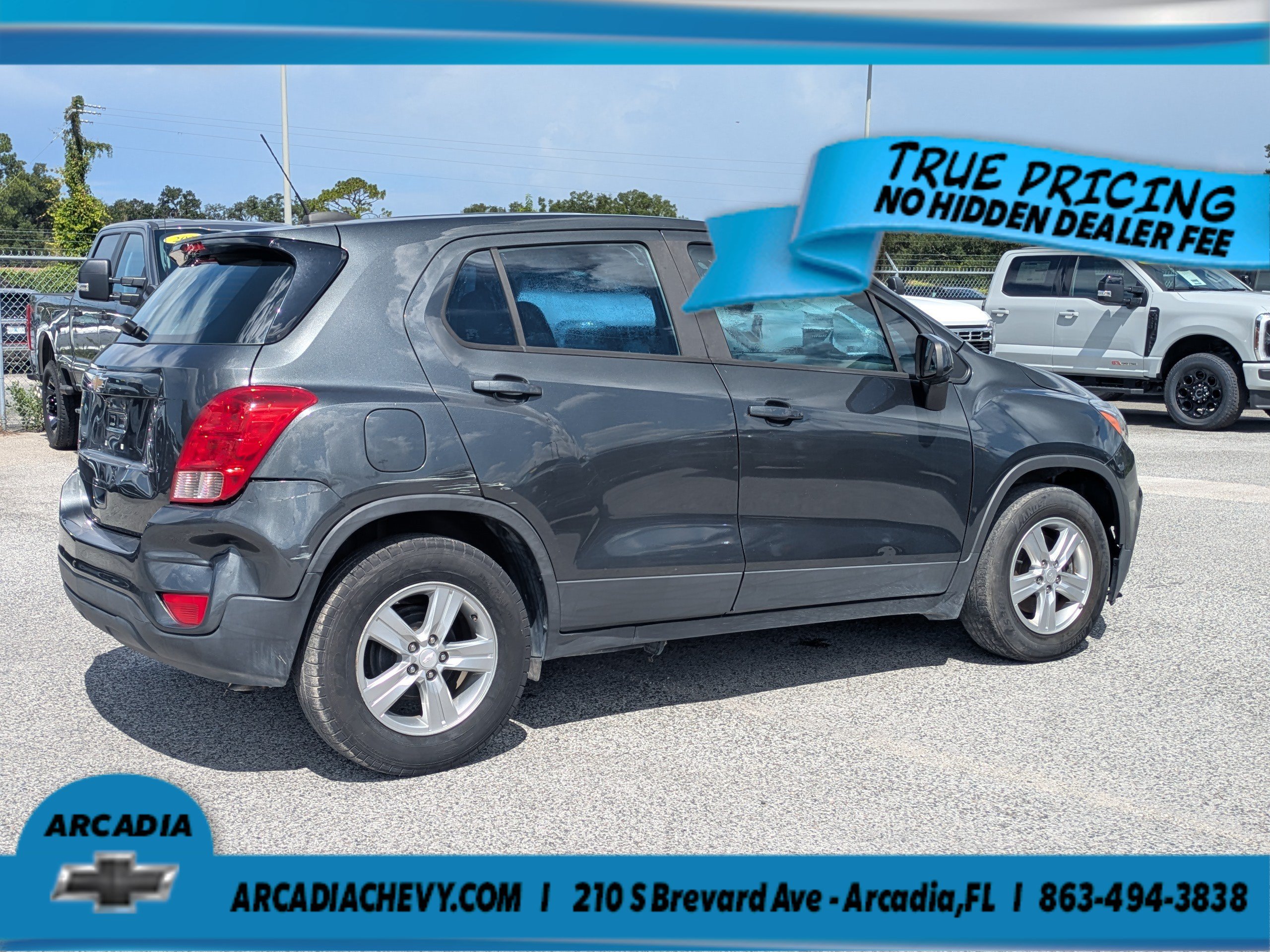 Used 2020 Chevrolet Trax LS FWD image 4