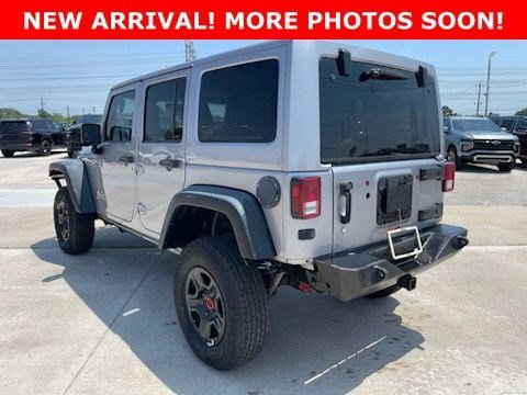 Used 2014 Jeep Wrangler Unlimited Rubicon w/ Dual Top Group AWD/4WD image 5