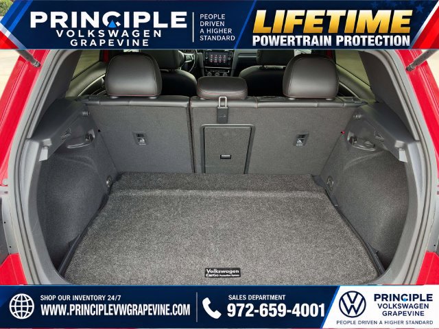 Used 2021 Volkswagen GTI SE FWD image 23