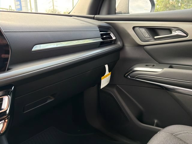New 2026 Chevrolet Traverse LT w/ Midnight/Sport Edition FWD image 27