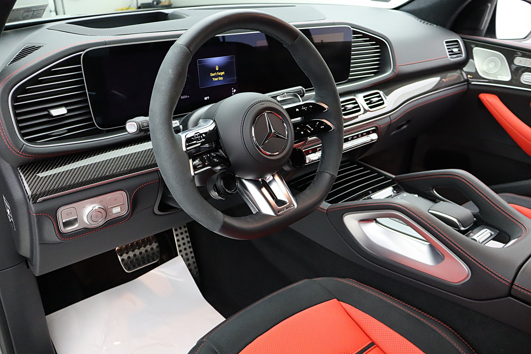 Used 2025 Mercedes-Benz GLE 63 AMG S image 22