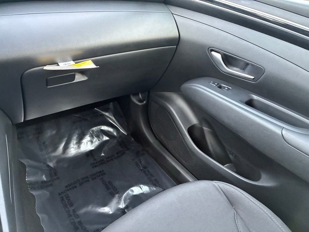 Used 2023 Hyundai Tucson SE image 37