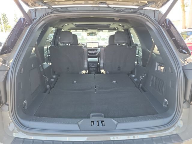 Used 2026 Ford Explorer ST w/ Sun And Sound Package AWD/4WD image 22