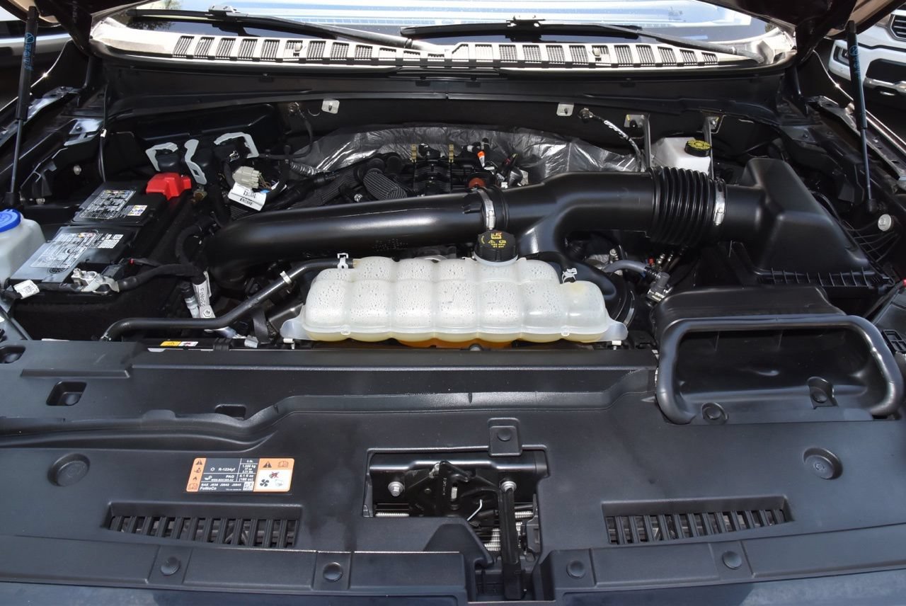 Certified 2025 Lincoln Navigator Reserve AWD/4WD image 44