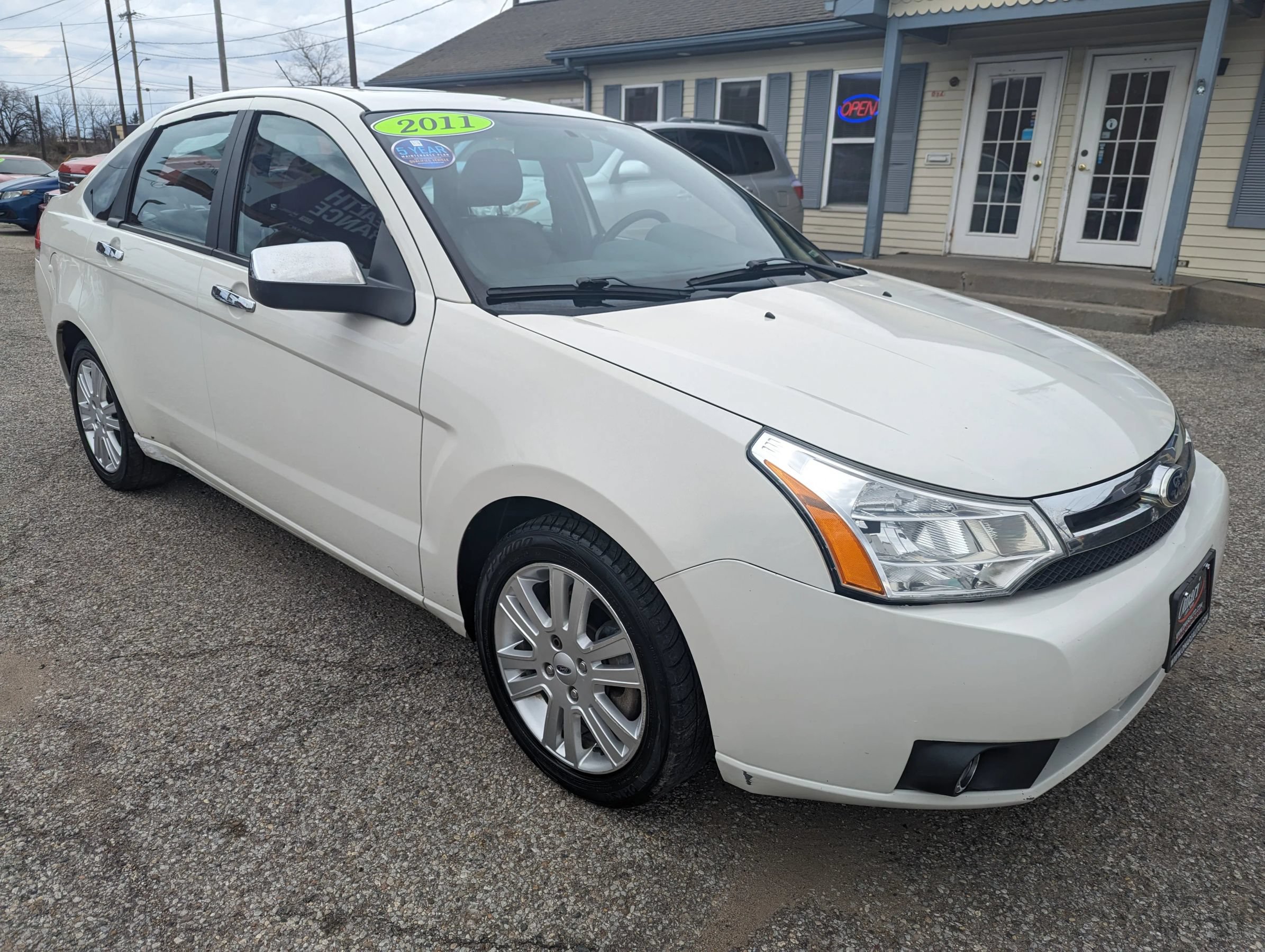 Used 2011 Ford Focus SEL w/ 301A Rapid Spec Order Code FWD image 2