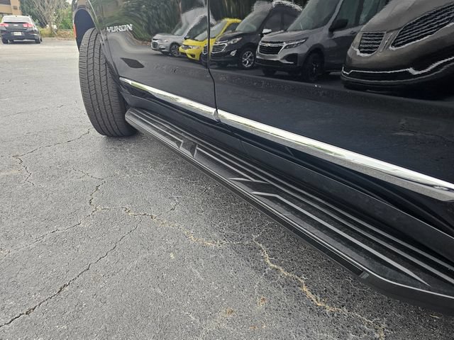 Used 2023 GMC Yukon SLT RWD image 11