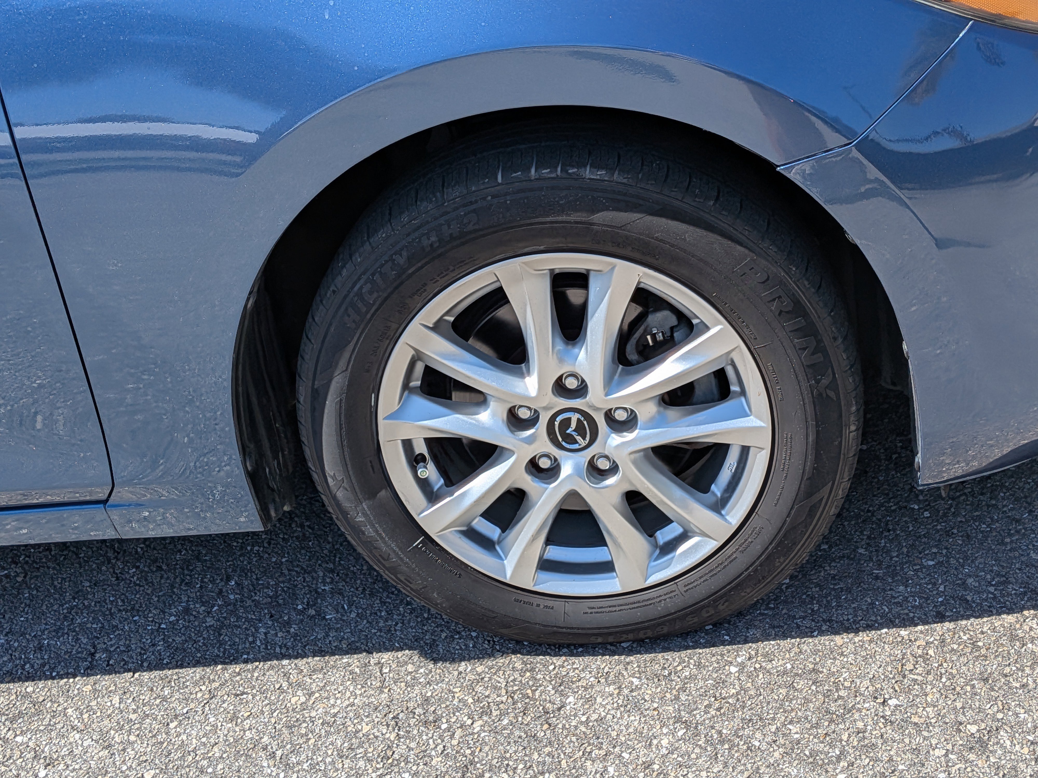 Used 2017 MAZDA MAZDA3 Sport w/ Preferred Equipment Package image 11