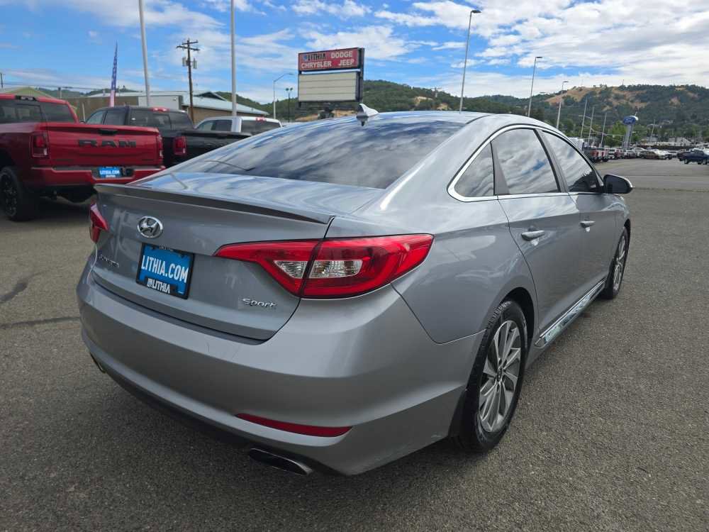 Used 2017 Hyundai Sonata Sport FWD image 5