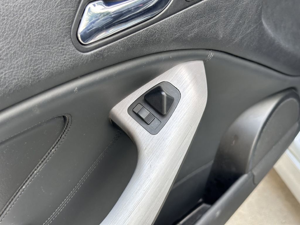 Used 2003 BMW M3 Convertible image 31