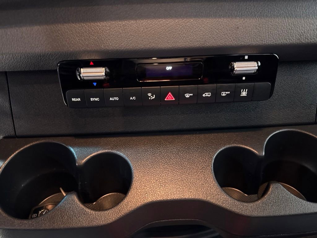 Used 2024 Mercedes-Benz Sprinter 2500 image 19