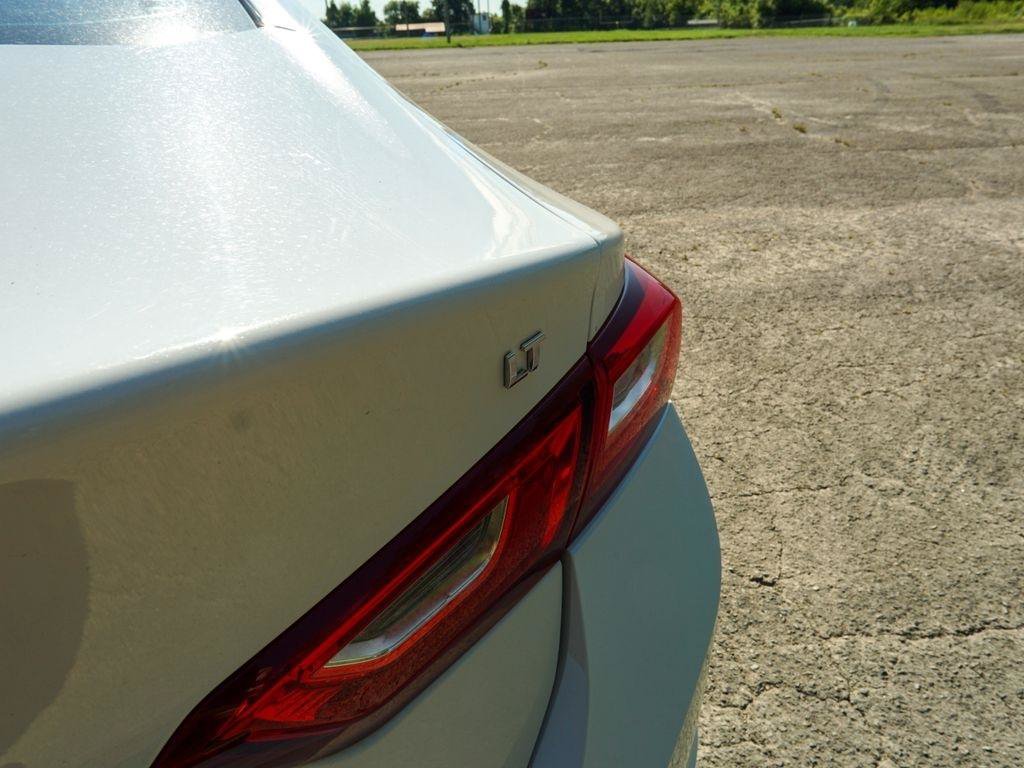 Used 2023 Chevrolet Malibu LT w/ Driver Confidence Package FWD image 9