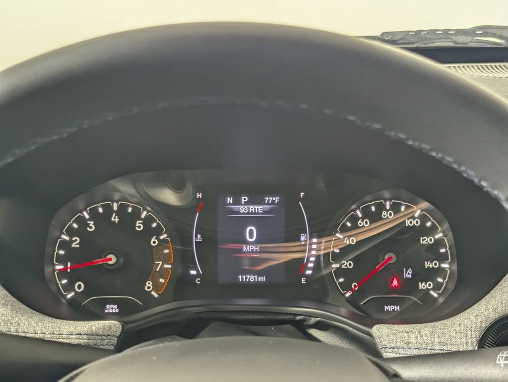 Used 2022 Jeep Compass Latitude FWD image 20