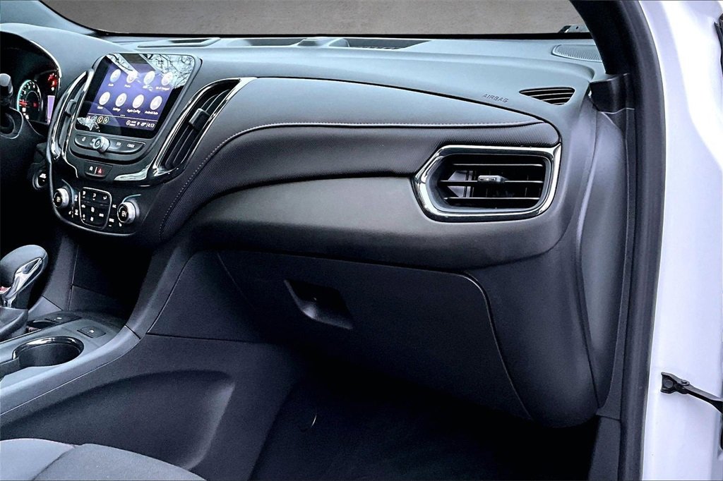 Used 2023 Chevrolet Equinox RS image 25