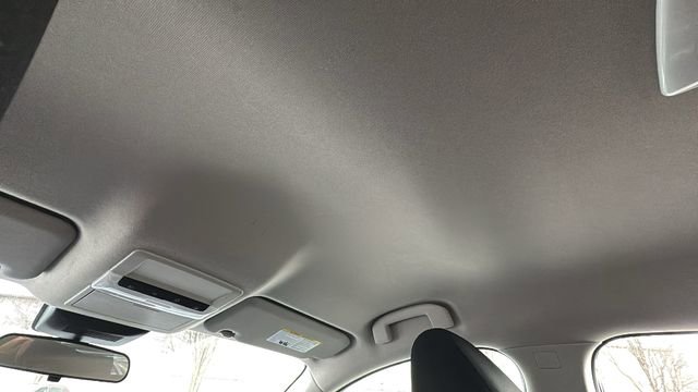 Used 2024 Nissan Sentra SV image 9