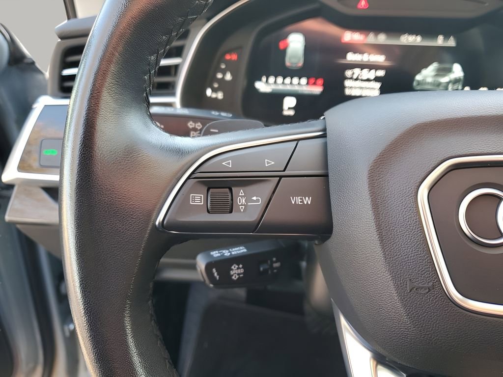 Used 2024 Audi Q7 3.0T Premium Plus image 33