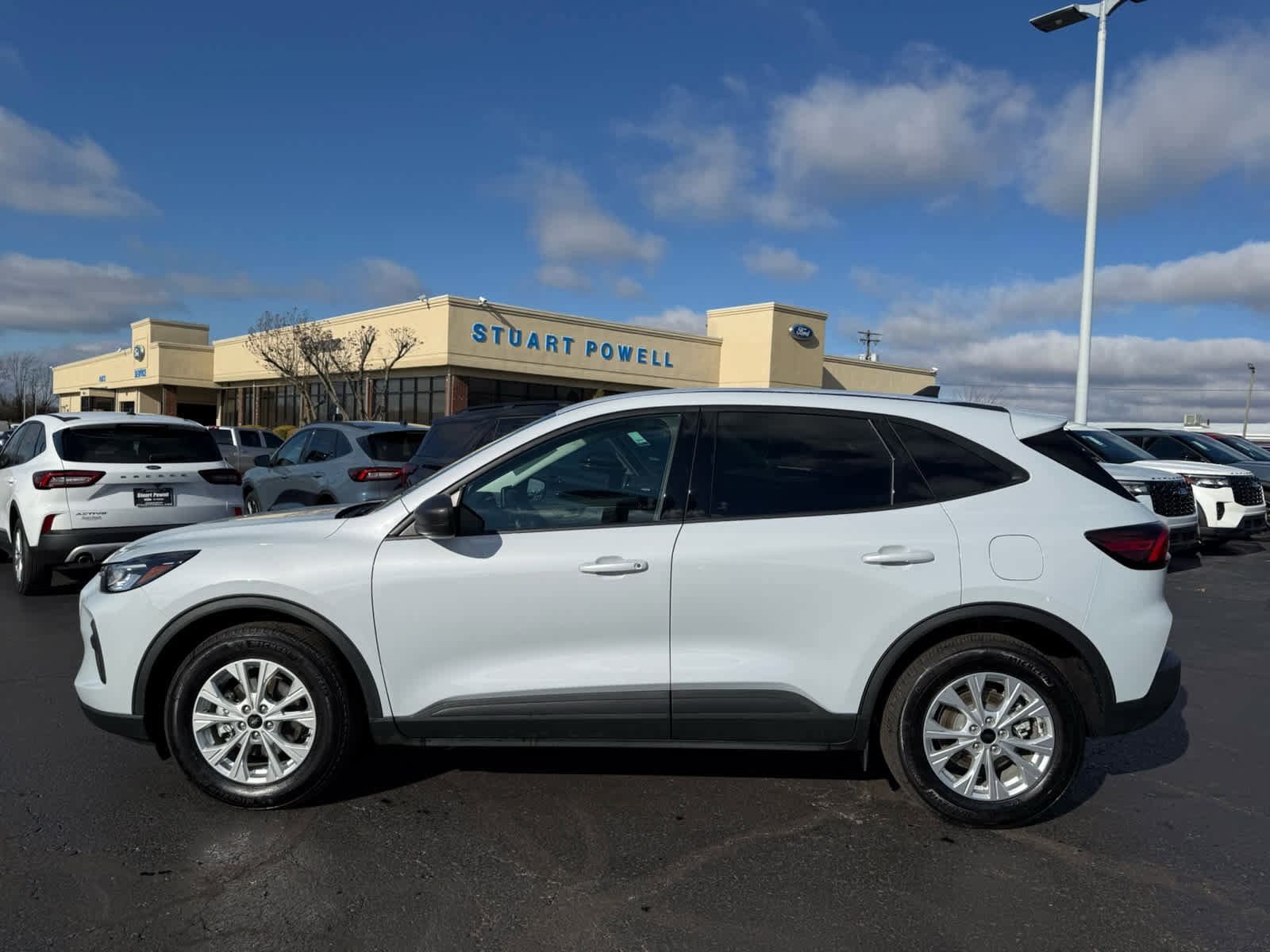 New 2025 Ford Escape Active w/ Cold Weather Package FWD image 23