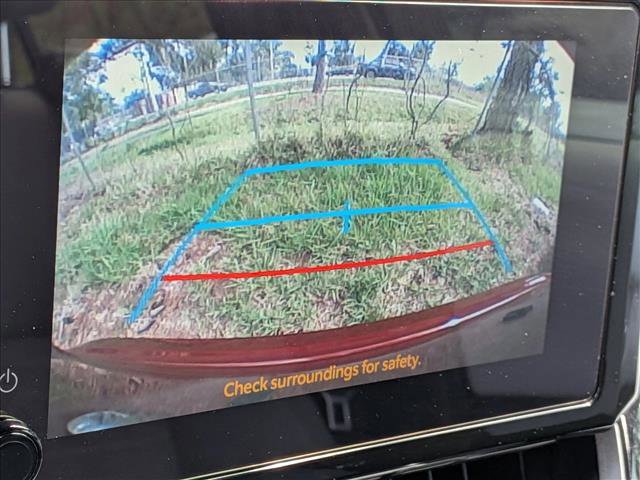 Used 2024 Toyota Corolla SE image 7