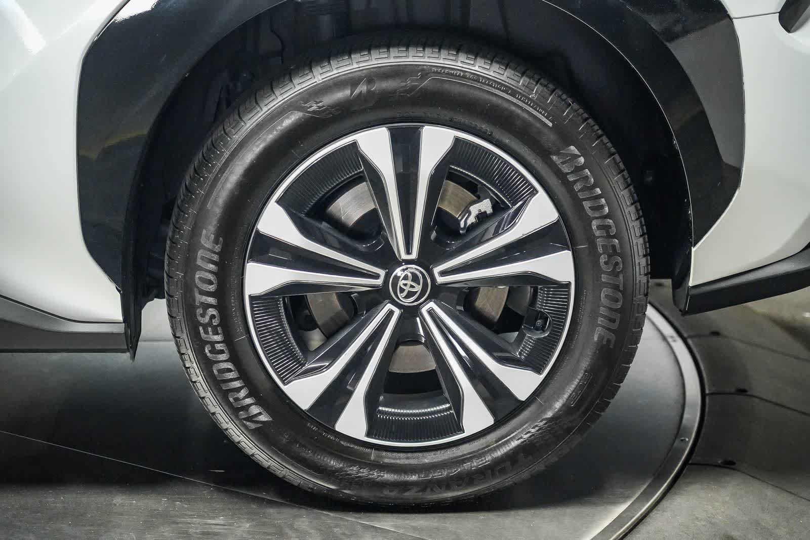 Certified 2023 Toyota bZ4X FWD image 10