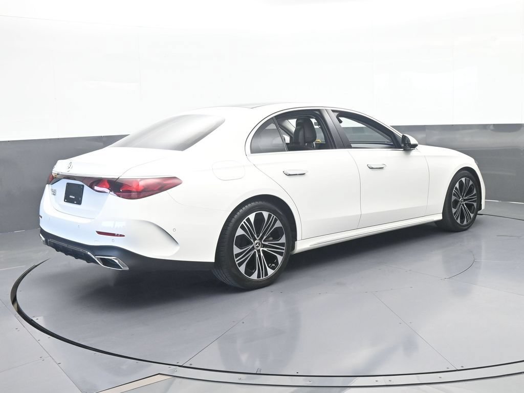 Used 2025 Mercedes-Benz E 350 Sedan image 6