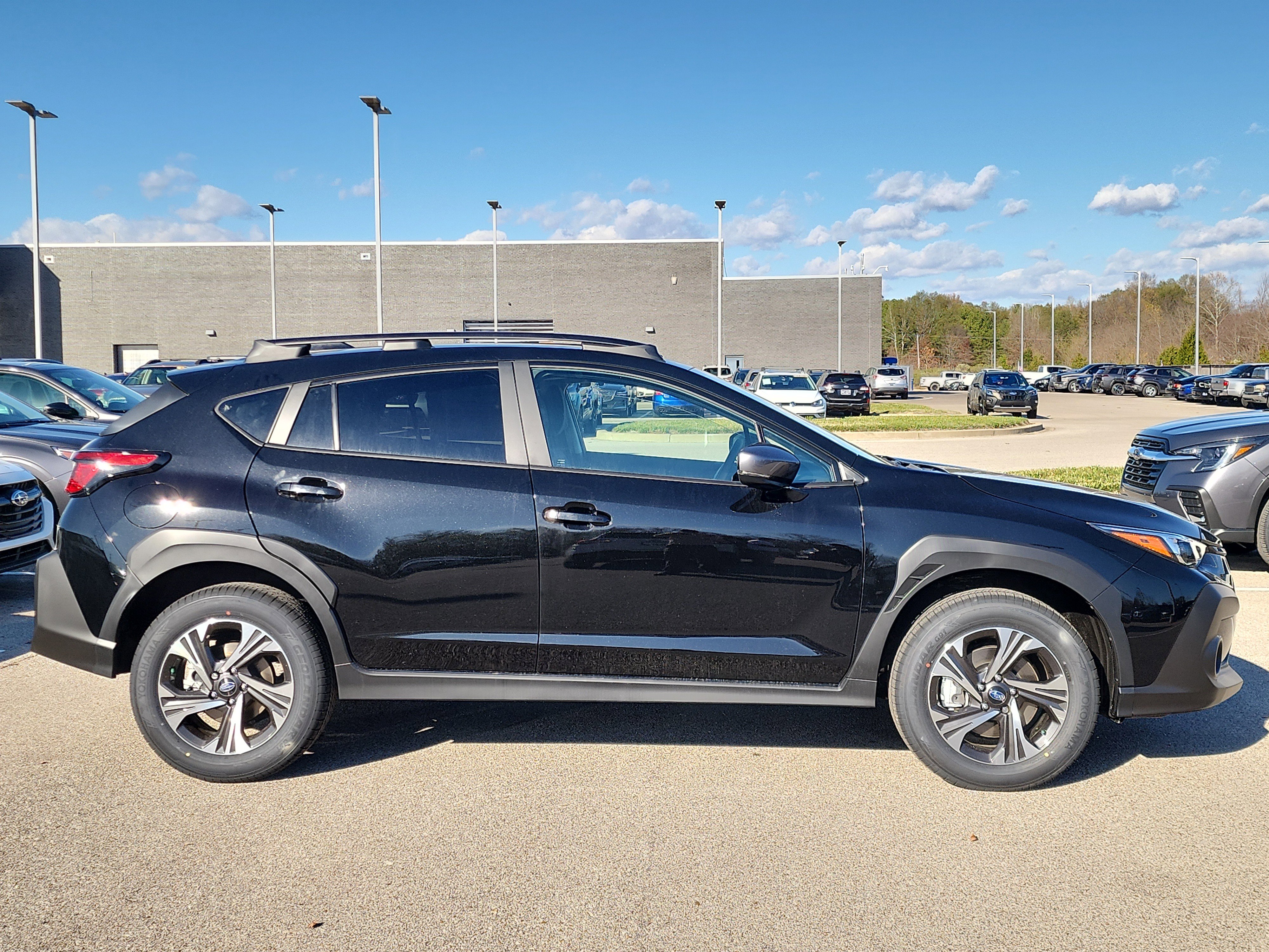 New 2026 Subaru Crosstrek 2.0i Premium image 2
