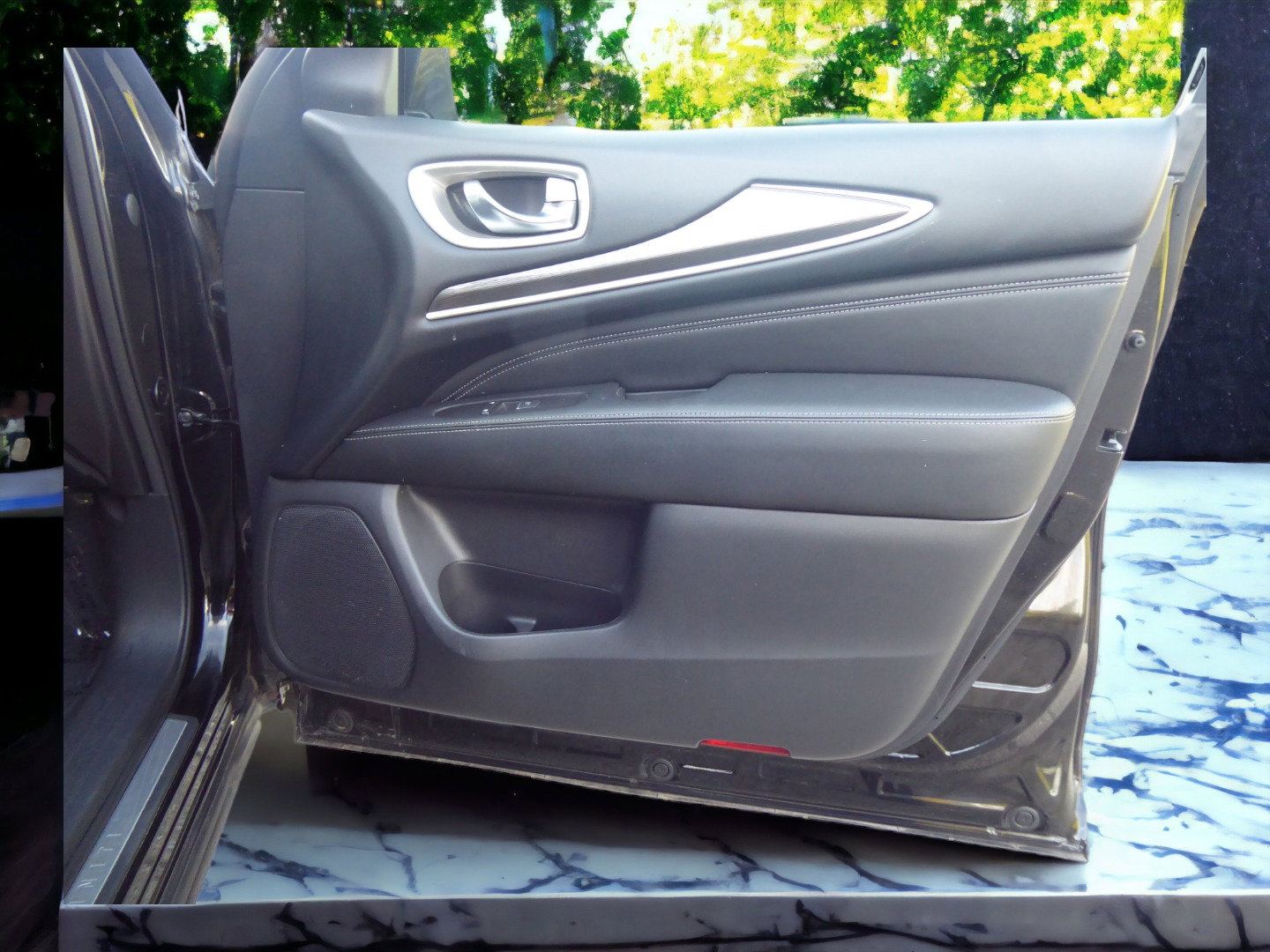 Used 2017 INFINITI QX60 Luxe image 22