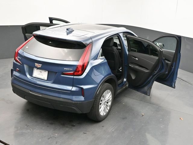 Used 2024 Cadillac XT4 Luxury w/ Cold Weather Package AWD/4WD image 65