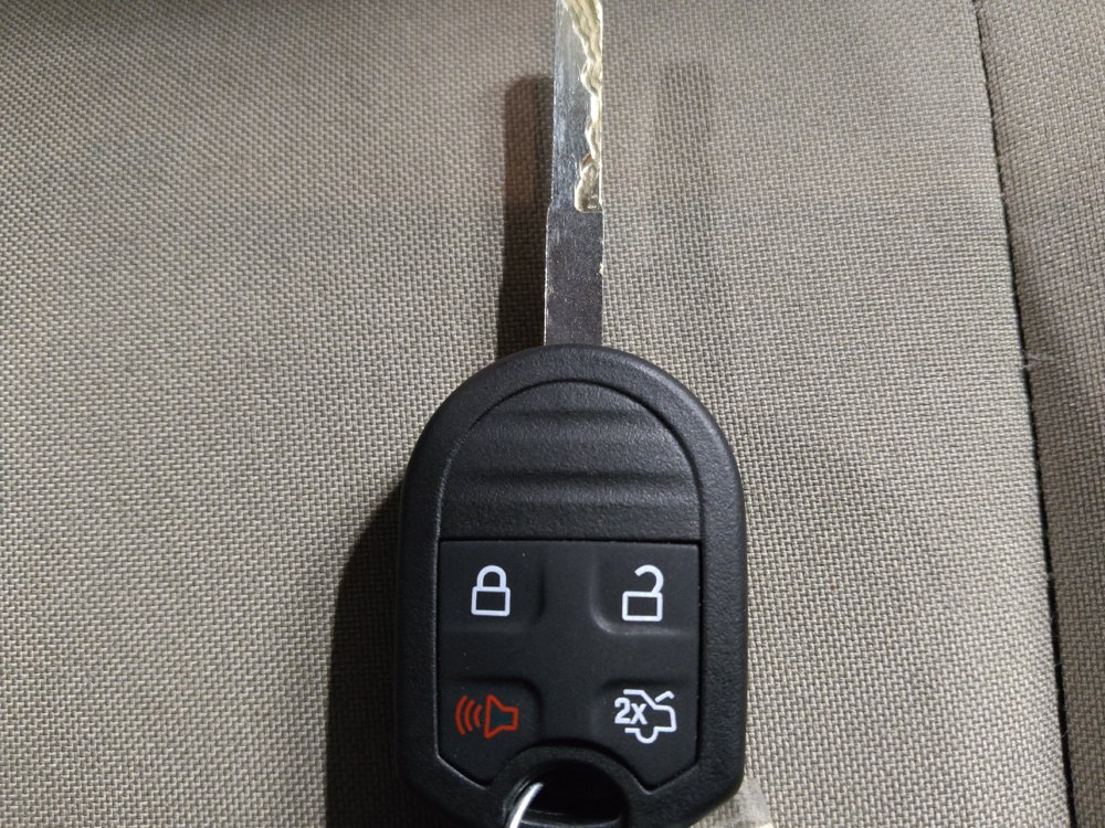 Used 2018 Ford Focus SE FWD image 32