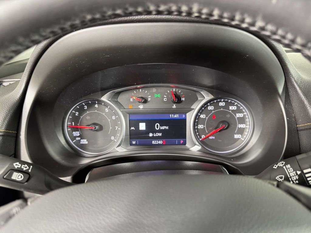 Used 2020 GMC Terrain SLE w/ Driver Convenience Package AWD/4WD image 3