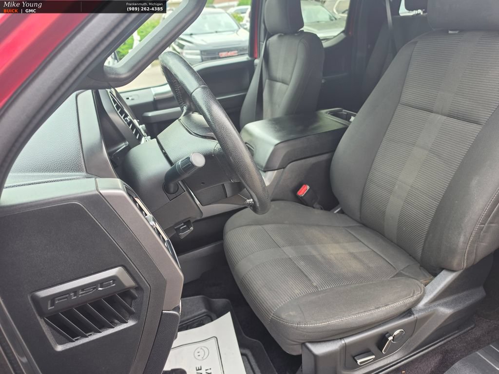 Used 2015 Ford F150 XLT w/ Equipment Group 302A Luxury AWD/4WD image 16