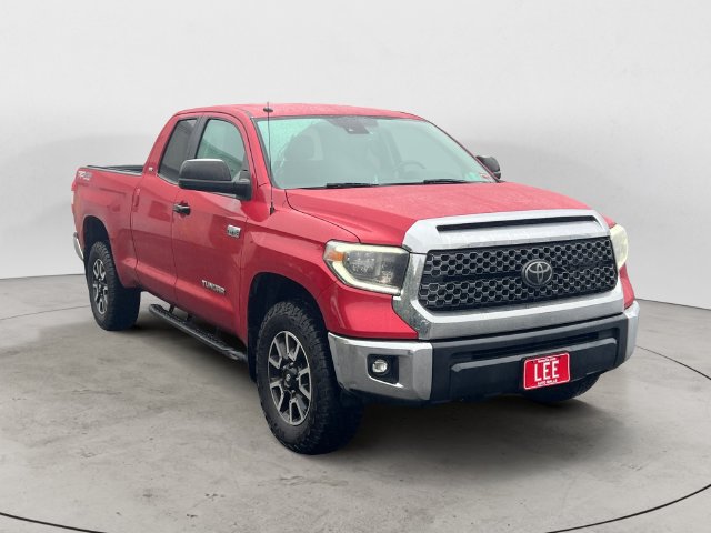 Used 2018 Toyota Tundra SR5 w/ TRD Off Road Package AWD/4WD image 7