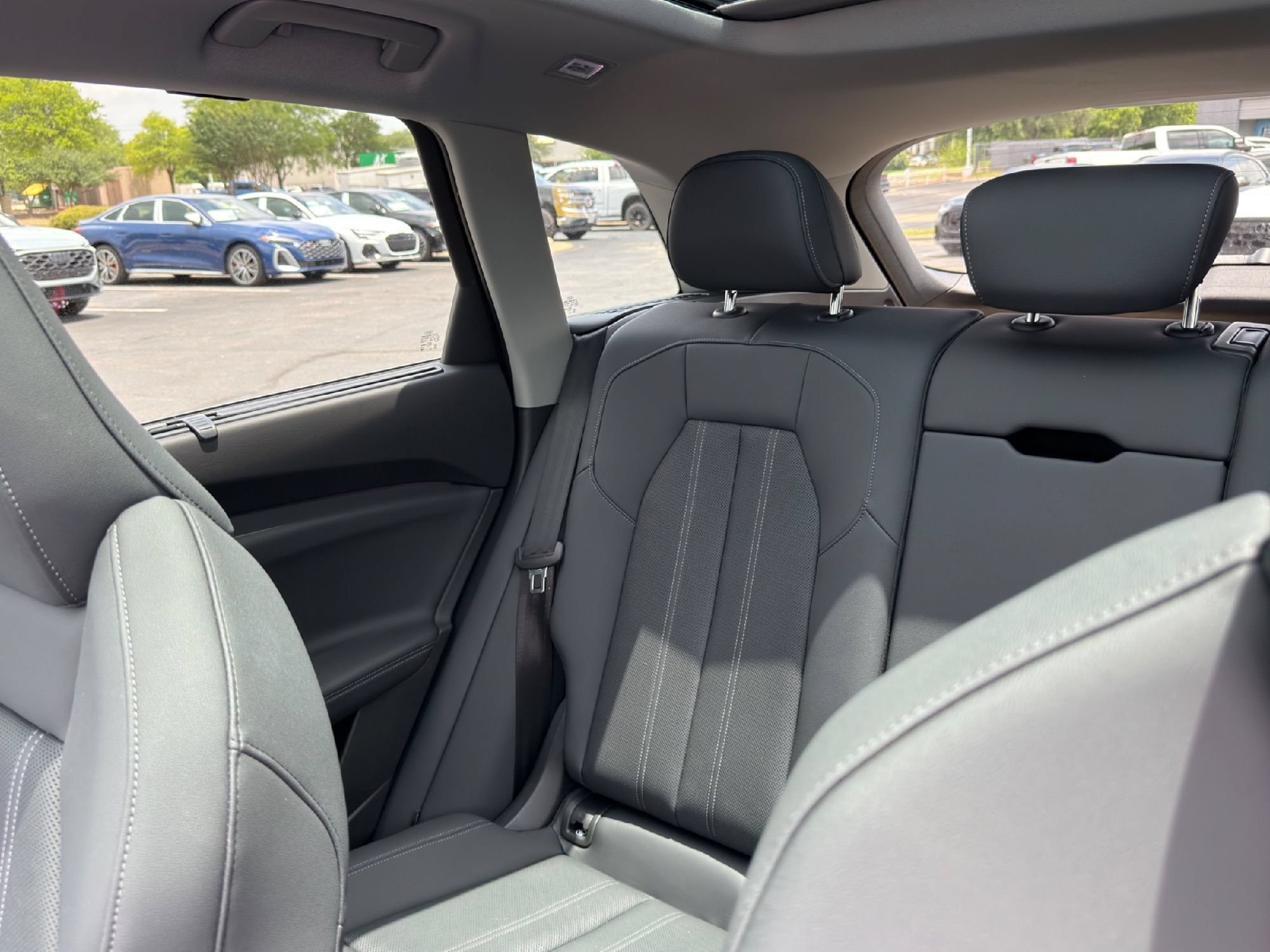 Certified 2025 Audi Q5 Premium w/ Premium Plus AWD/4WD image 14