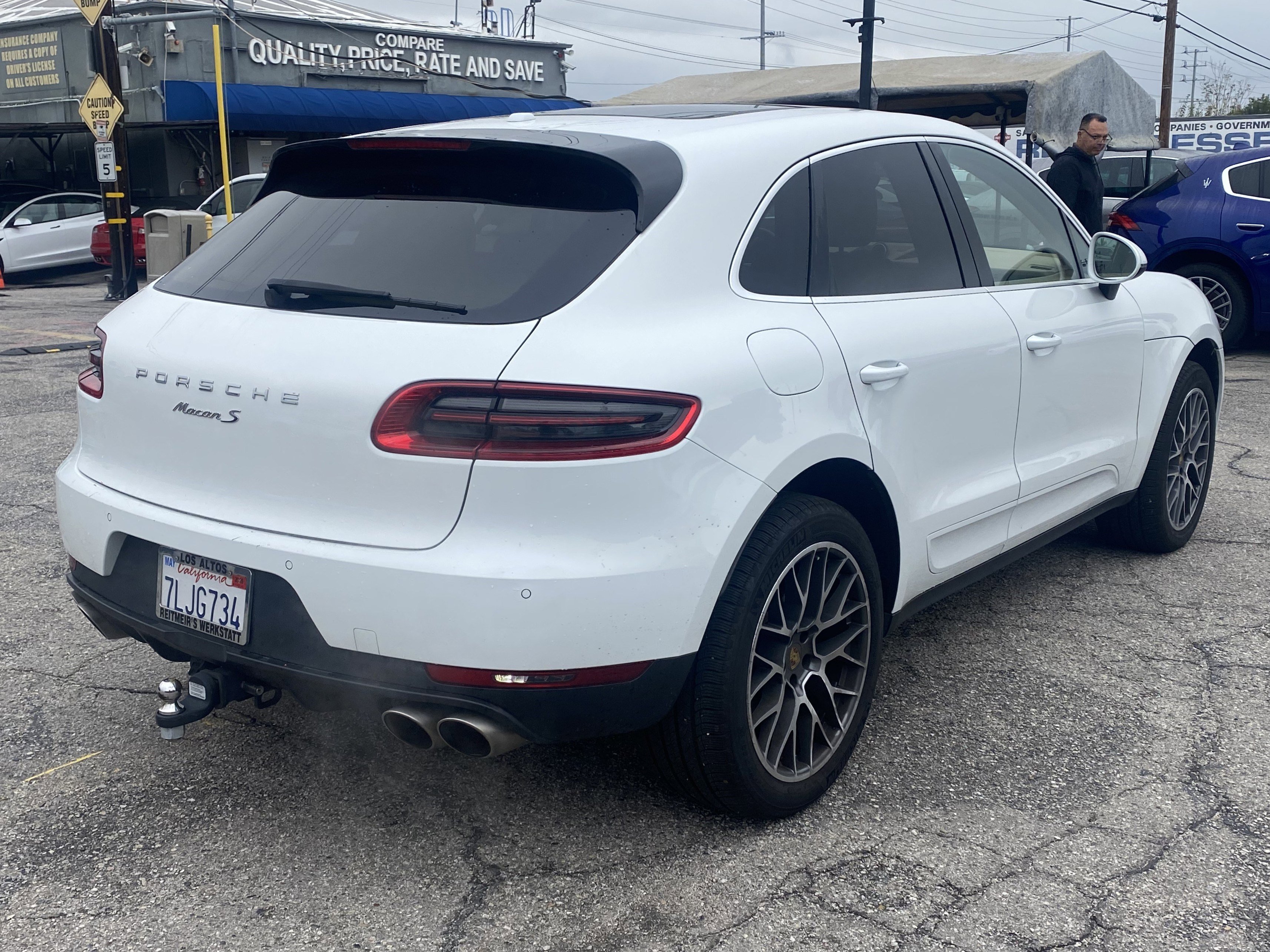 Used 2015 Porsche Macan S w/ Premium Package Plus image 6