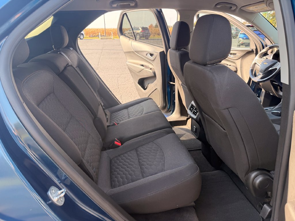 Used 2020 Chevrolet Equinox LT w/ Driver Convenience Package FWD image 33