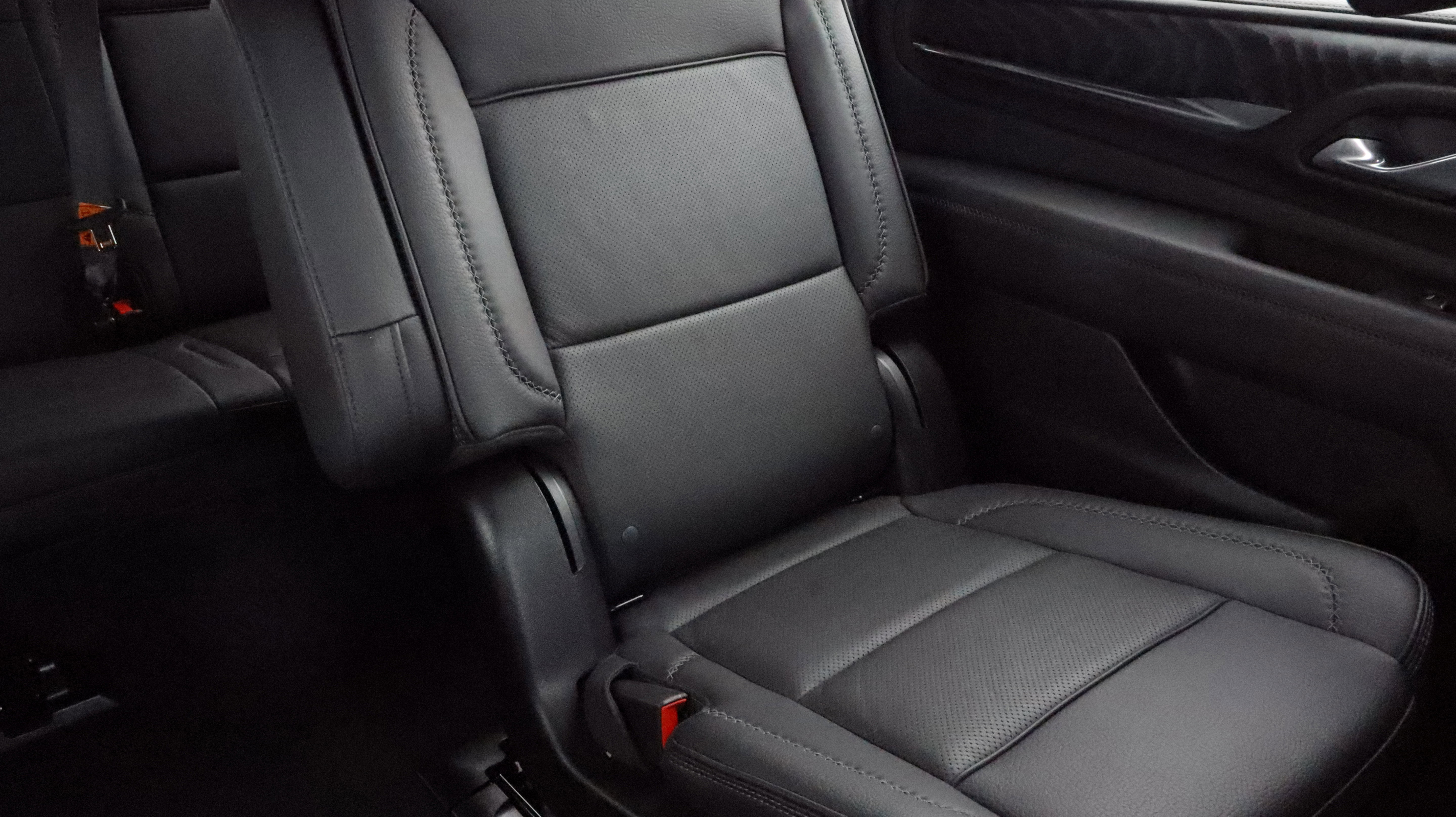 Certified 2024 GMC Yukon XL Denali AWD/4WD image 14