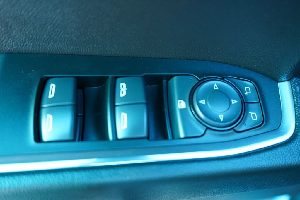 Used 2025 Chevrolet Silverado 1500 LT image 28