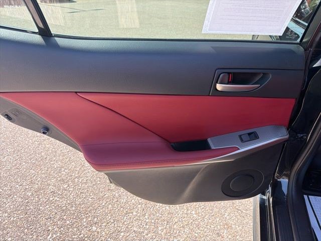 Used 2017 Lexus IS 300 F Sport w/ F Sport Package image 13