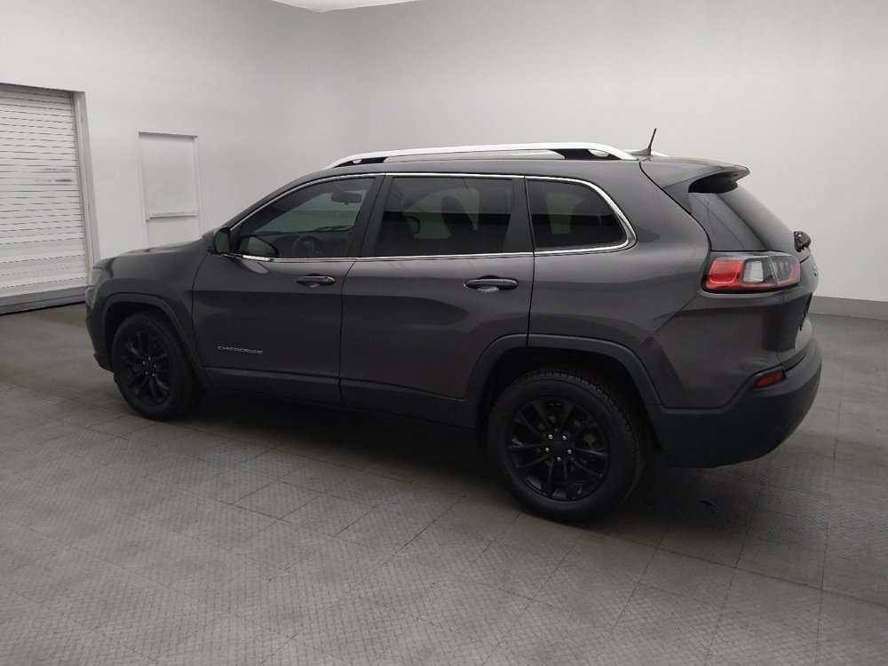 Used 2020 Jeep Cherokee Latitude Plus FWD image 3
