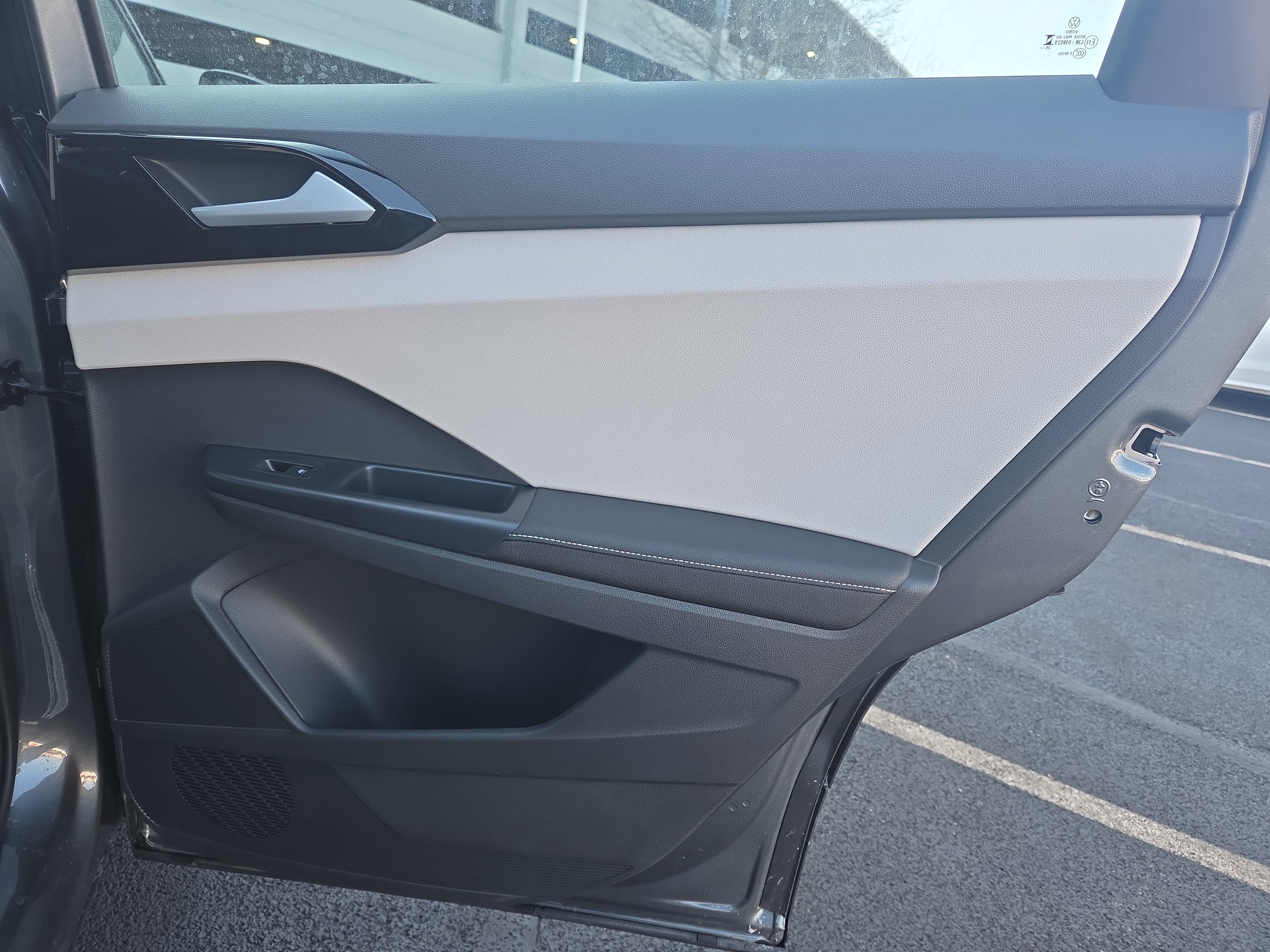 New 2026 Volkswagen Taos S image 28