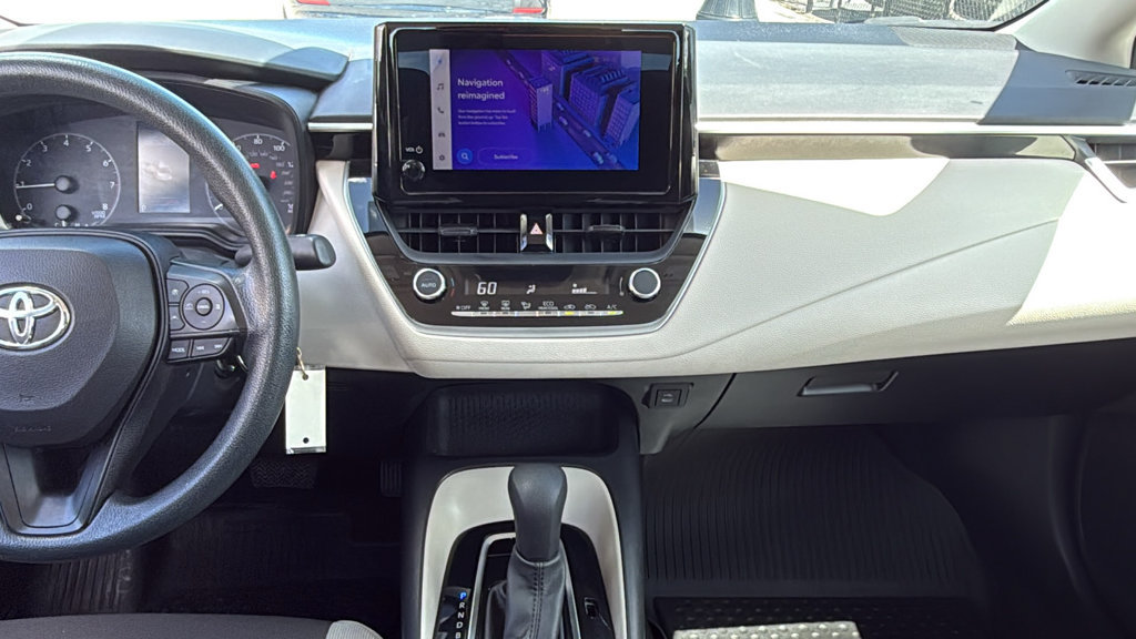 Used 2023 Toyota Corolla LE FWD image 33