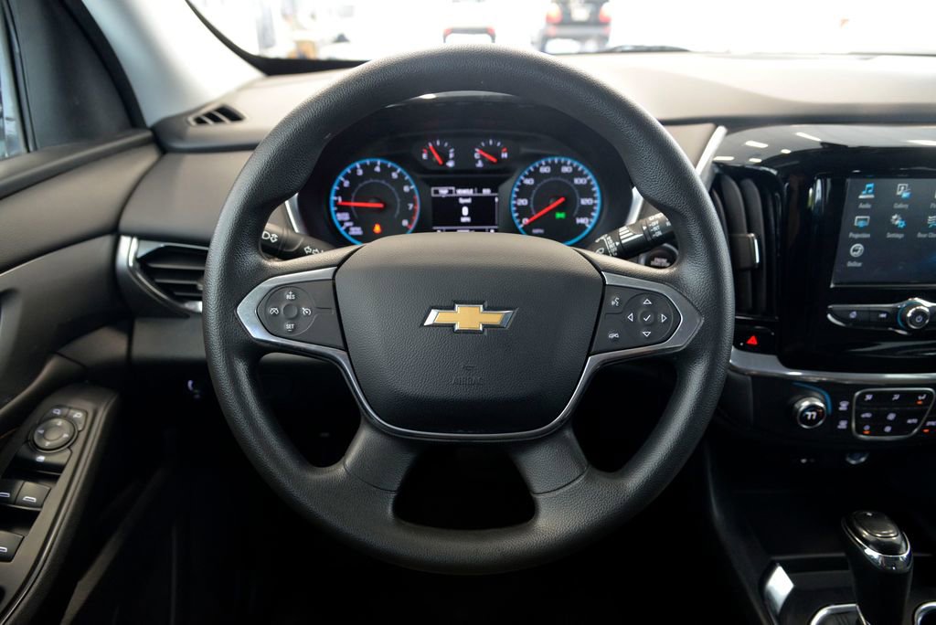 Used 2019 Chevrolet Traverse LS FWD image 18